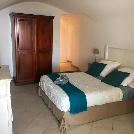 Apartment Duplex Dans Maison De Village Du Cap Corse Brando